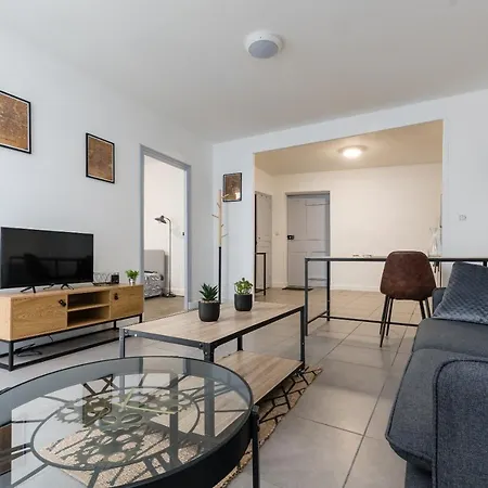 Apartment Le Cavalier - Appt Climatise Dans Le Centre *